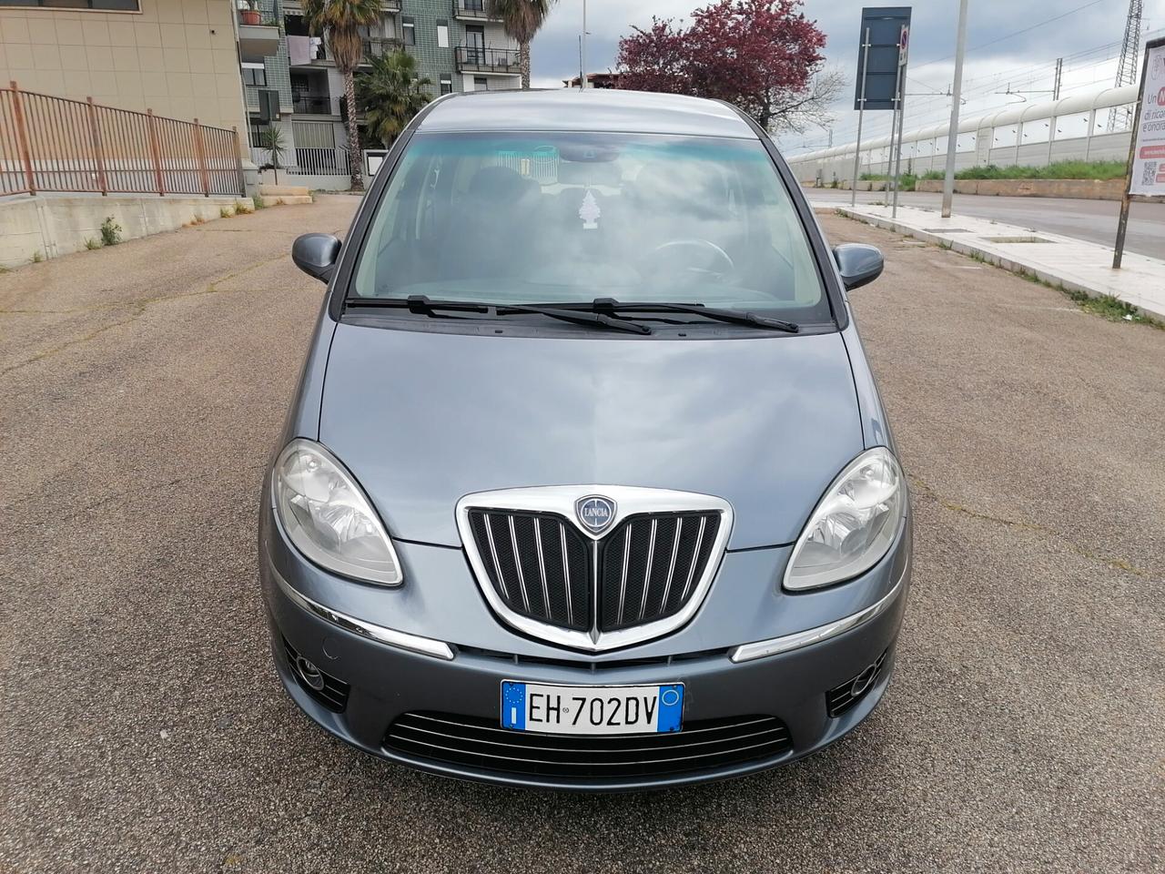 Lancia MUSA 1.3 Mjt 95 CV Gold 2011