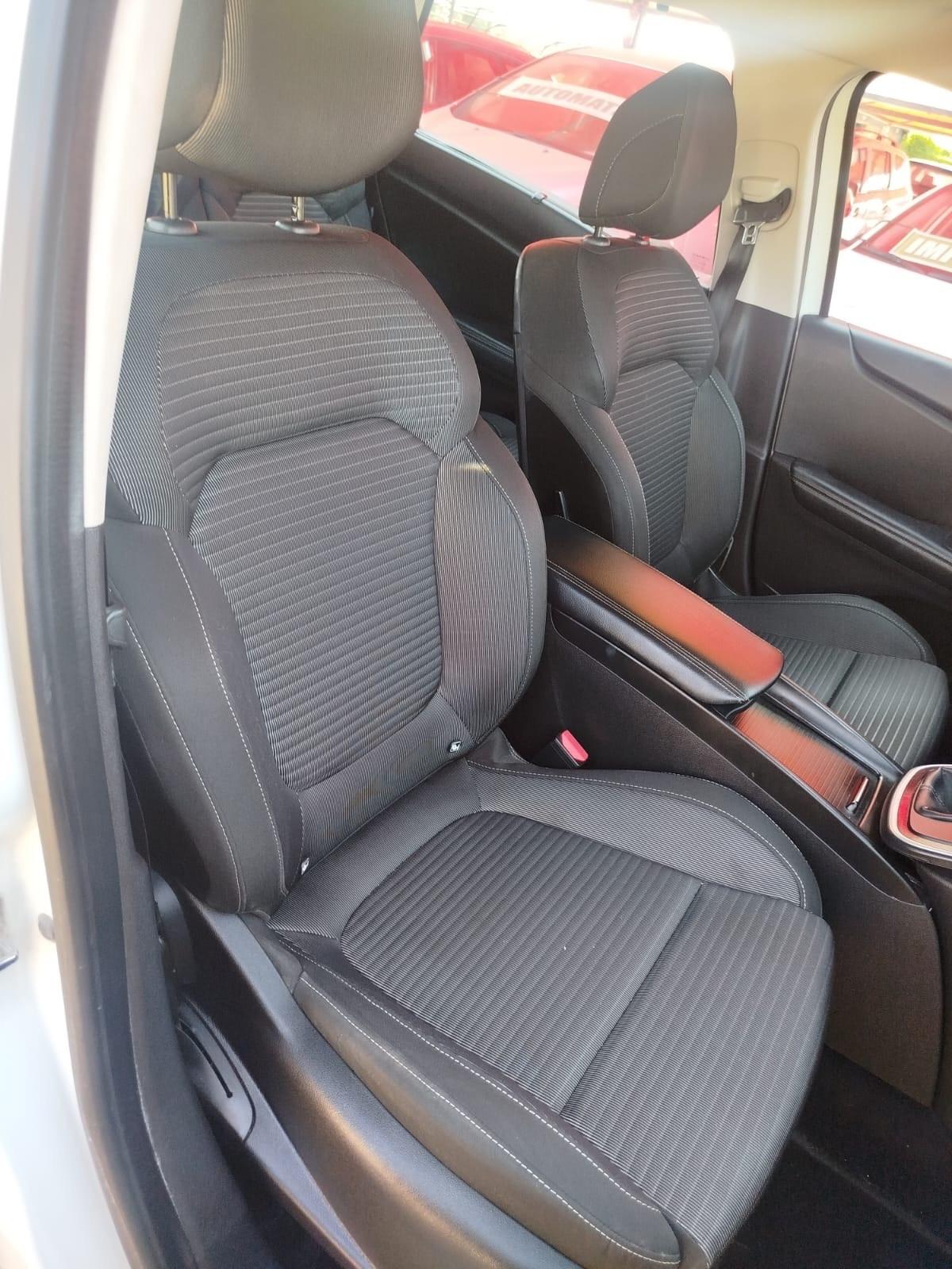 Renault Scenic Scénic dCi 8V 110 CV EDC Energy Bose