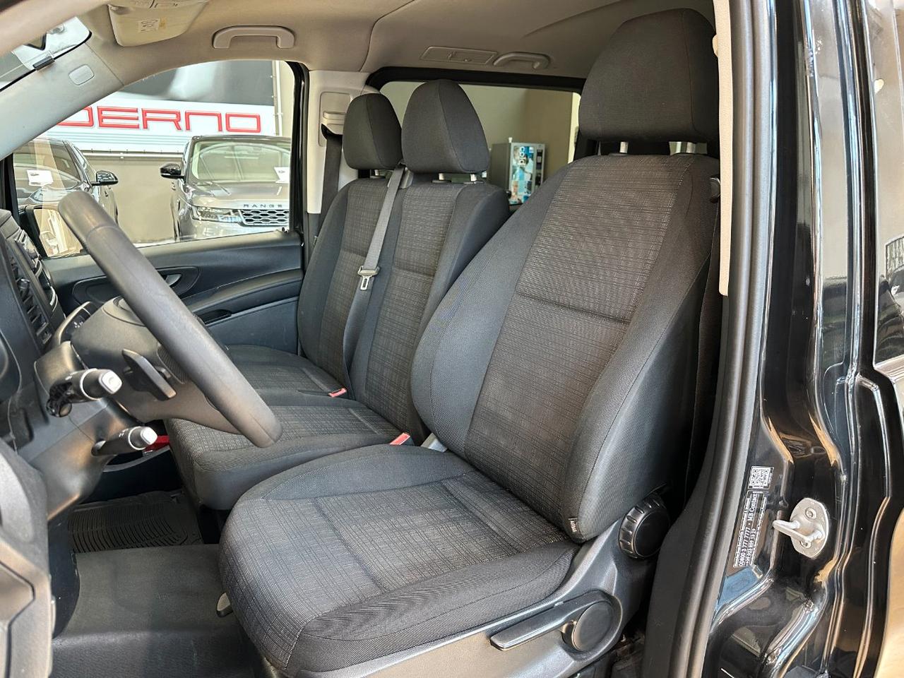 MERCEDES Vito 114 cdi long tourer auto - 9 Posti - IVA Esposta
