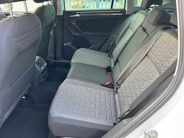 VOLKSWAGEN Tiguan 2.0 TDI 150 CV SCR DSG Life UNICO PROPRIETARIO