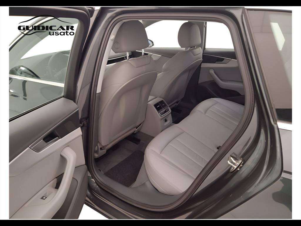 AUDI A4 V 2019 Avant - A4 Avant 40 2.0 g-tron Business Advanced 1