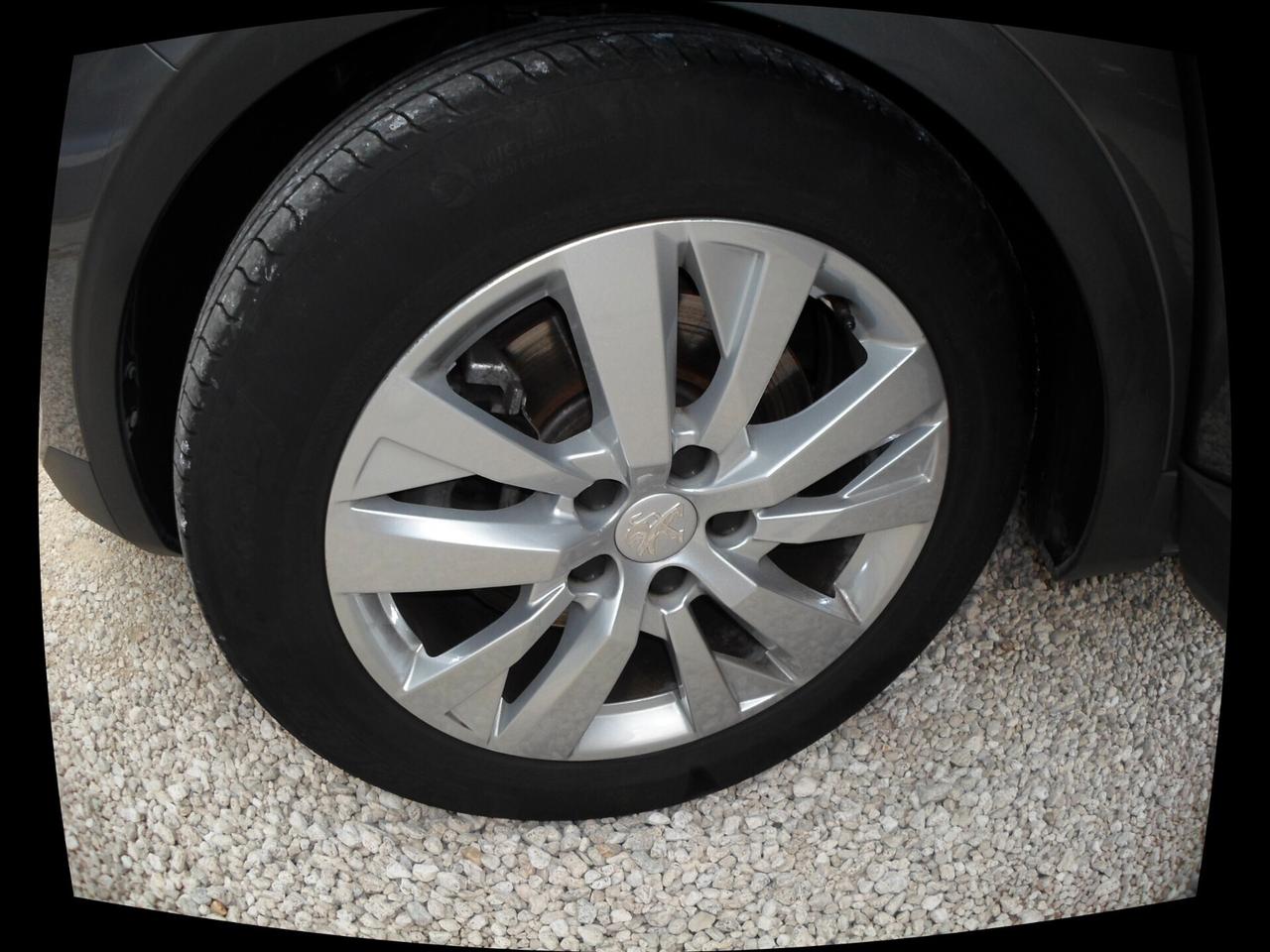 Peugeot 3008 BlueHDi 130 S&S EAT8 GT