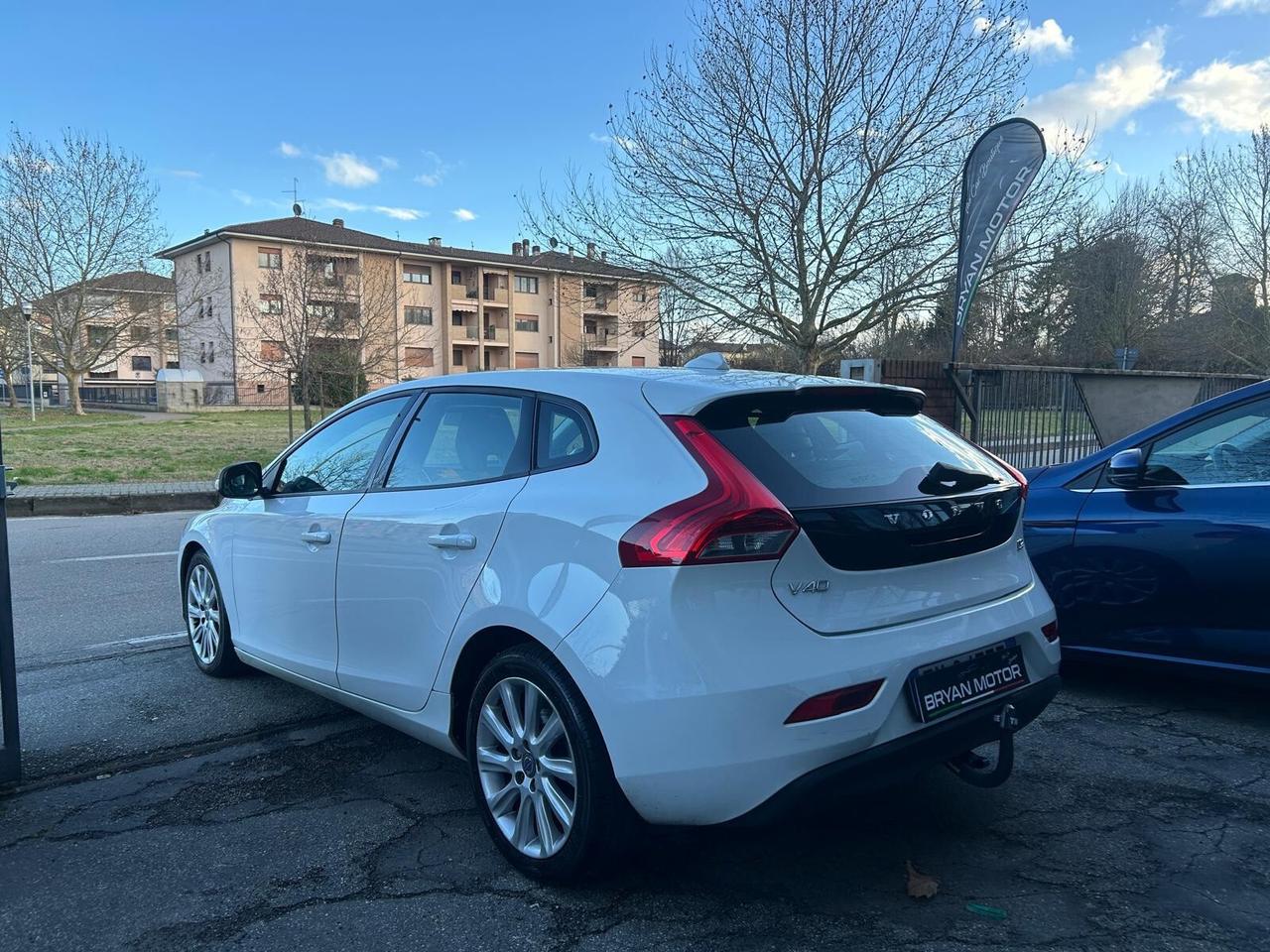 Volvo V40 D2 1.6 Powershift Momentum