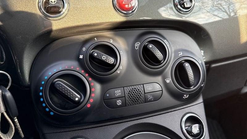 FIAT 500 1.2 69cv Lounge Dualogic S&S my19 500C 1.2 Lounge s&s 69cv dualogic my19