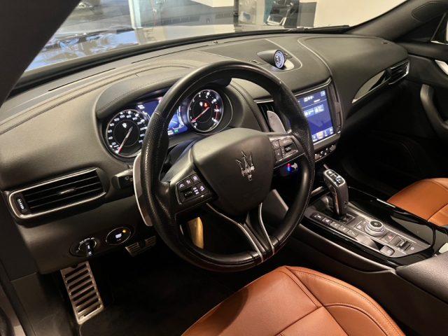 MASERATI Levante V6 430 CV S AWD Gransport