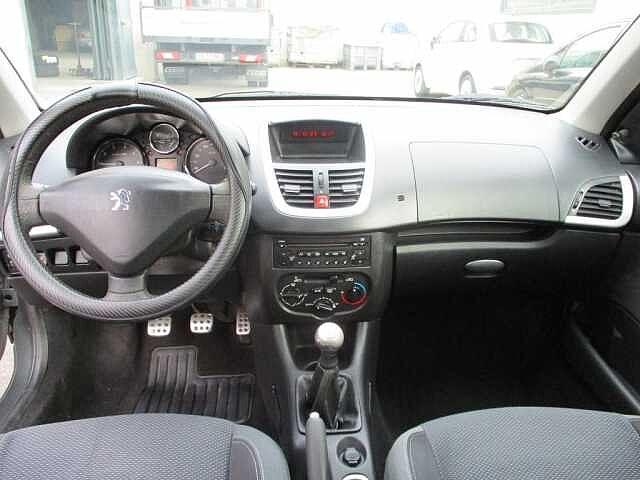 Peugeot 206 Trendy Plus 1.1 60CV