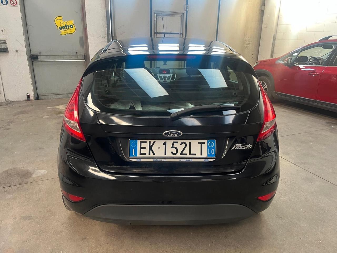 Ford Fiesta Ikon 1.2 60CV 5 porte