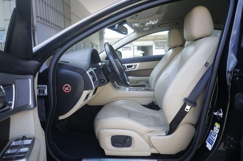 Jaguar XF Jaguar XF 2.2 D 200 CV Portfolio Unicoproprietario