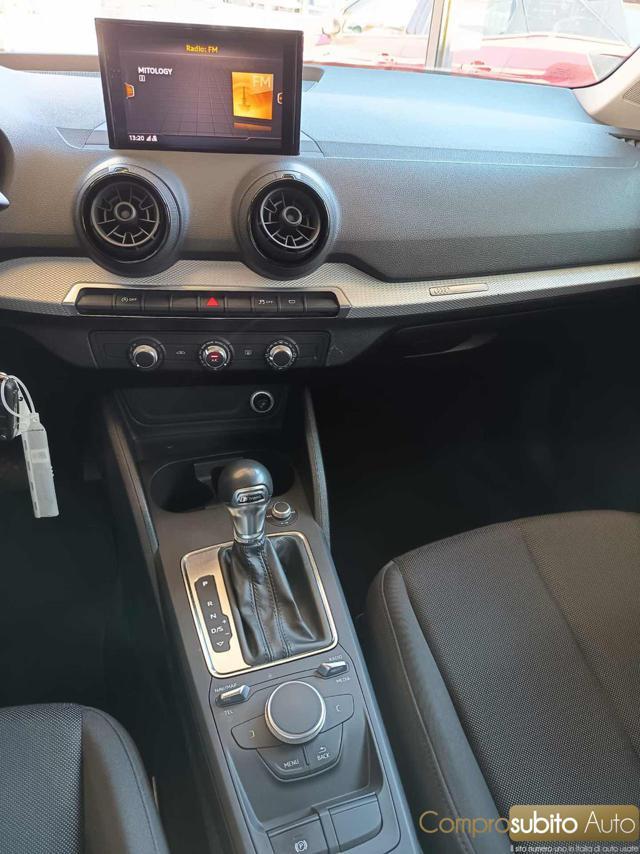 AUDI Q2 1.6 TDI S tronic S line Edition