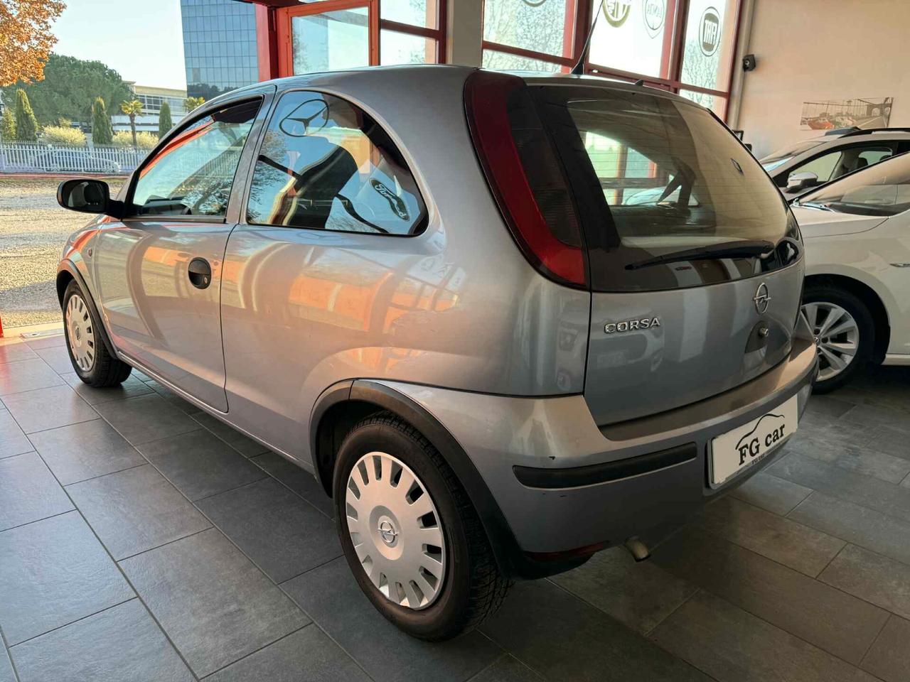 Opel Corsa 1.0i 12V cat 3 porte Club NEOPATENTATI
