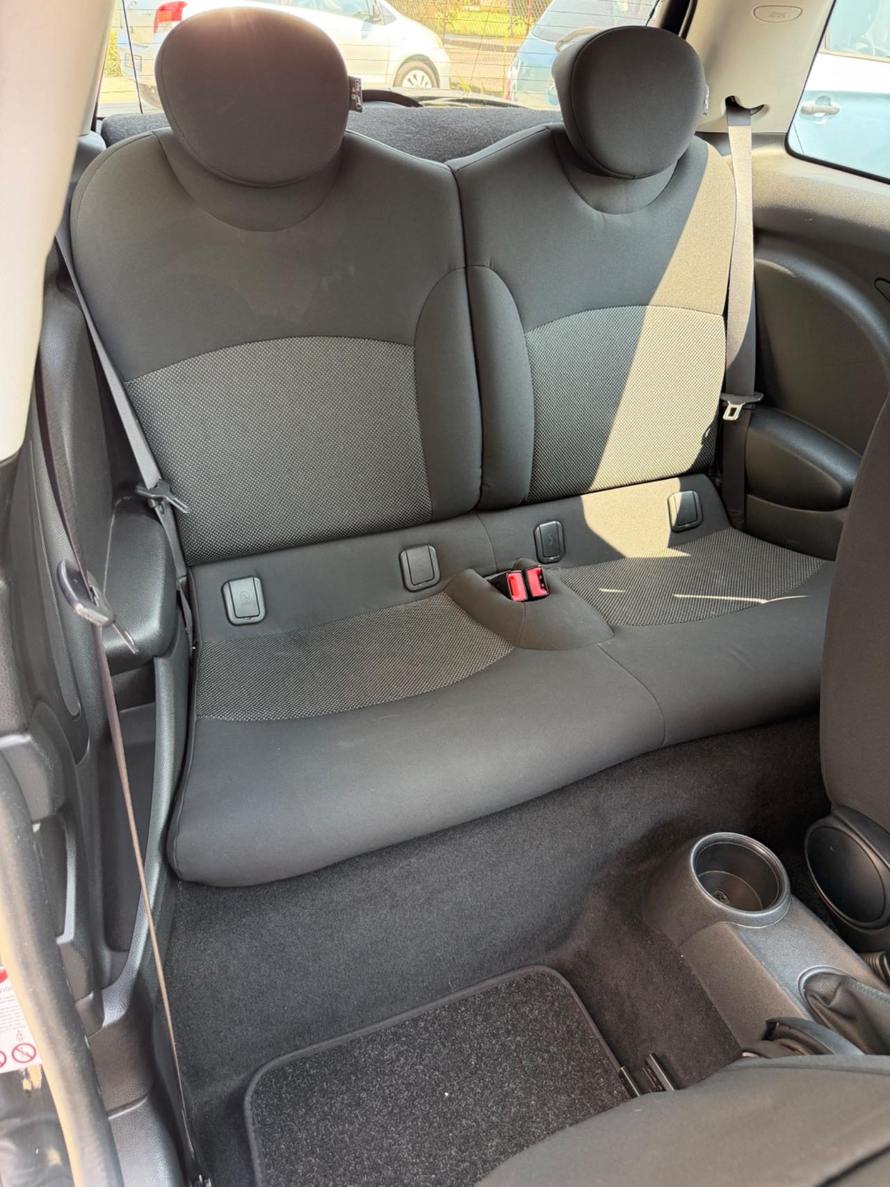 Mini One 1.4 -75cv- Tagliandata- Garanzia-Neopatentati