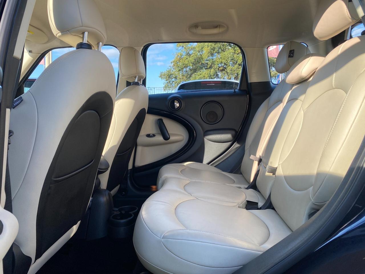 MINI - Countryman - Cooper D Automatica - NEOPATEN