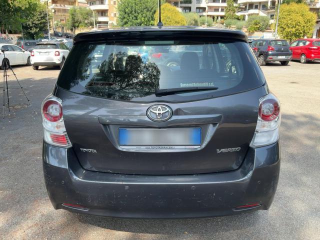 TOYOTA Verso 2.2 D-Cat 150 CV aut. Luxury Pack