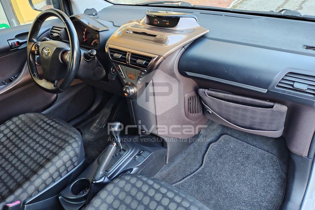 TOYOTA iQ 1.0 High Collection