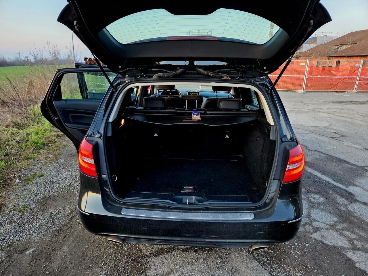 Mercedes-benz B 200 CDI Automatic Premium