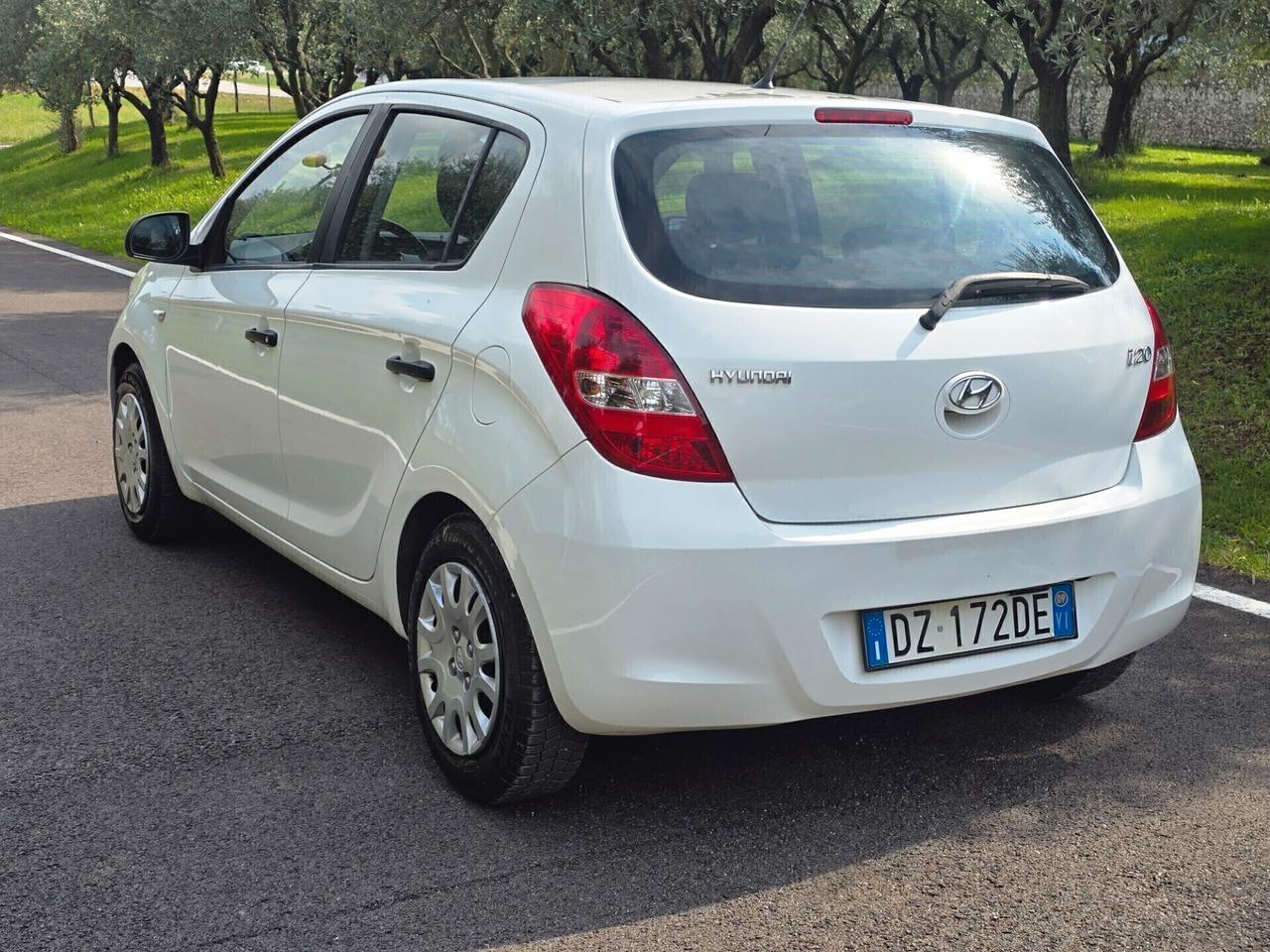 Hyundai i20 1.0 GPL ANNO 10/2009 OK PER NEOPATENTATI