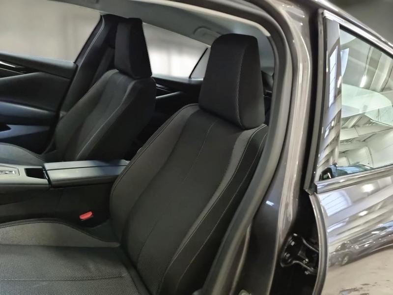 DS DS 4 BLUEHDI 130 AUTOMATICO BUSINESS 5 PORTE BERLINA