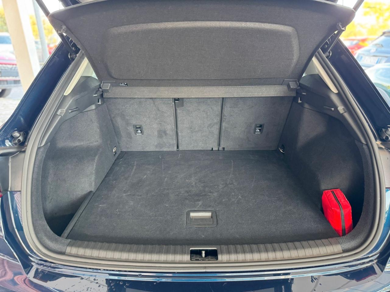 Audi Q3 40 TDI quattro S tronic Business Advanced