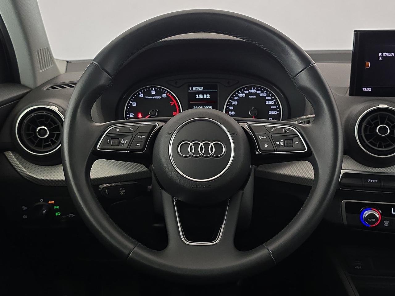 Audi Q2 30 1.0 tfsi admired