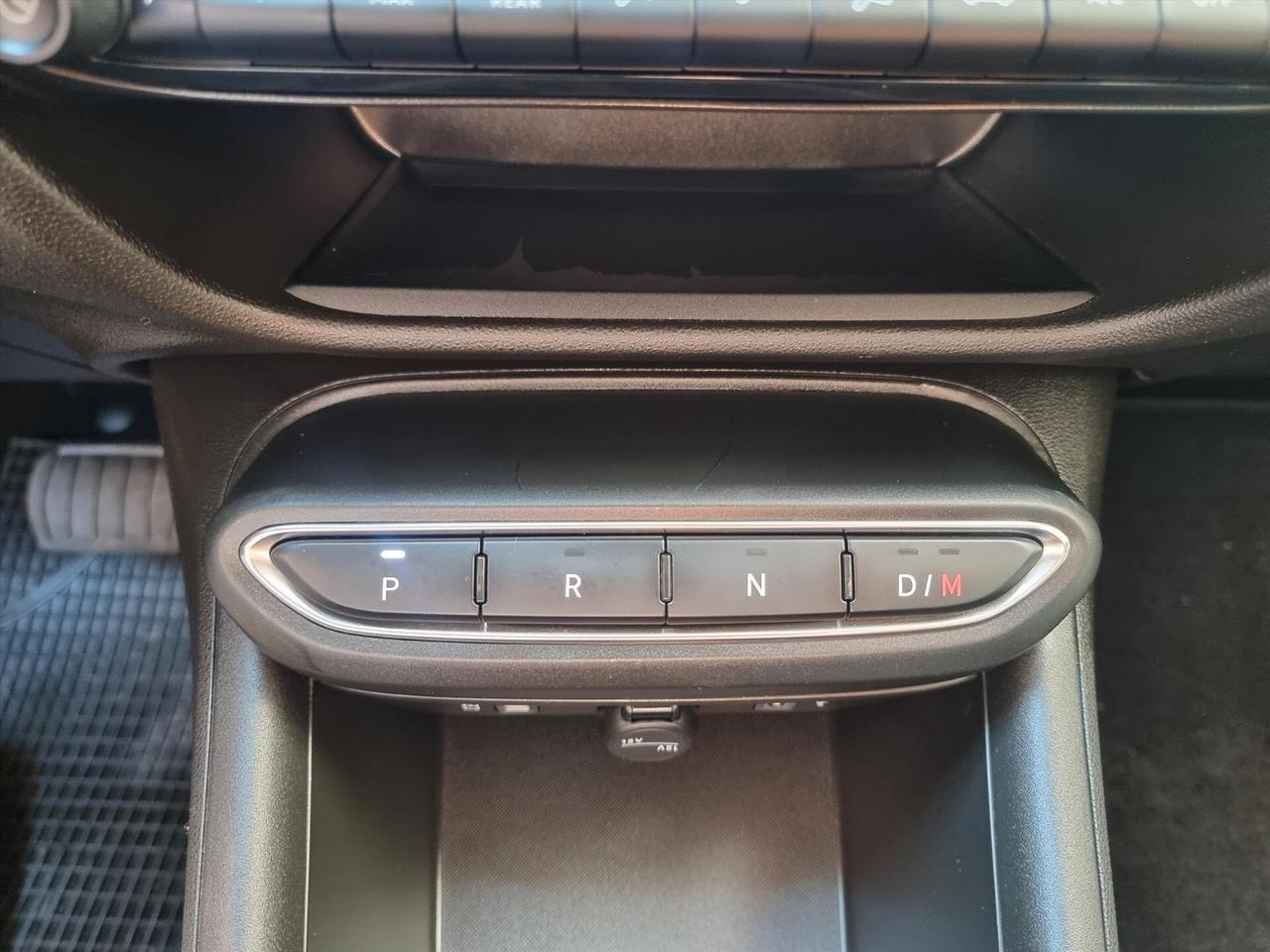Fiat 600 Hybrid 110 CV DCT MHEV Business