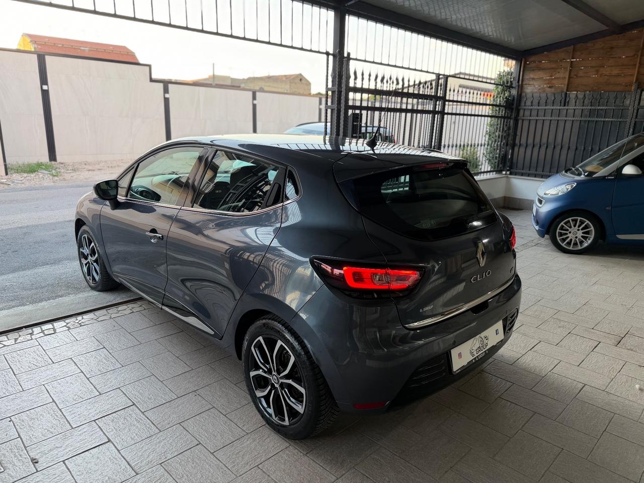 Renault Clio dCi 8V 90CV EDC Start&Stop 5 porte Energy Intens