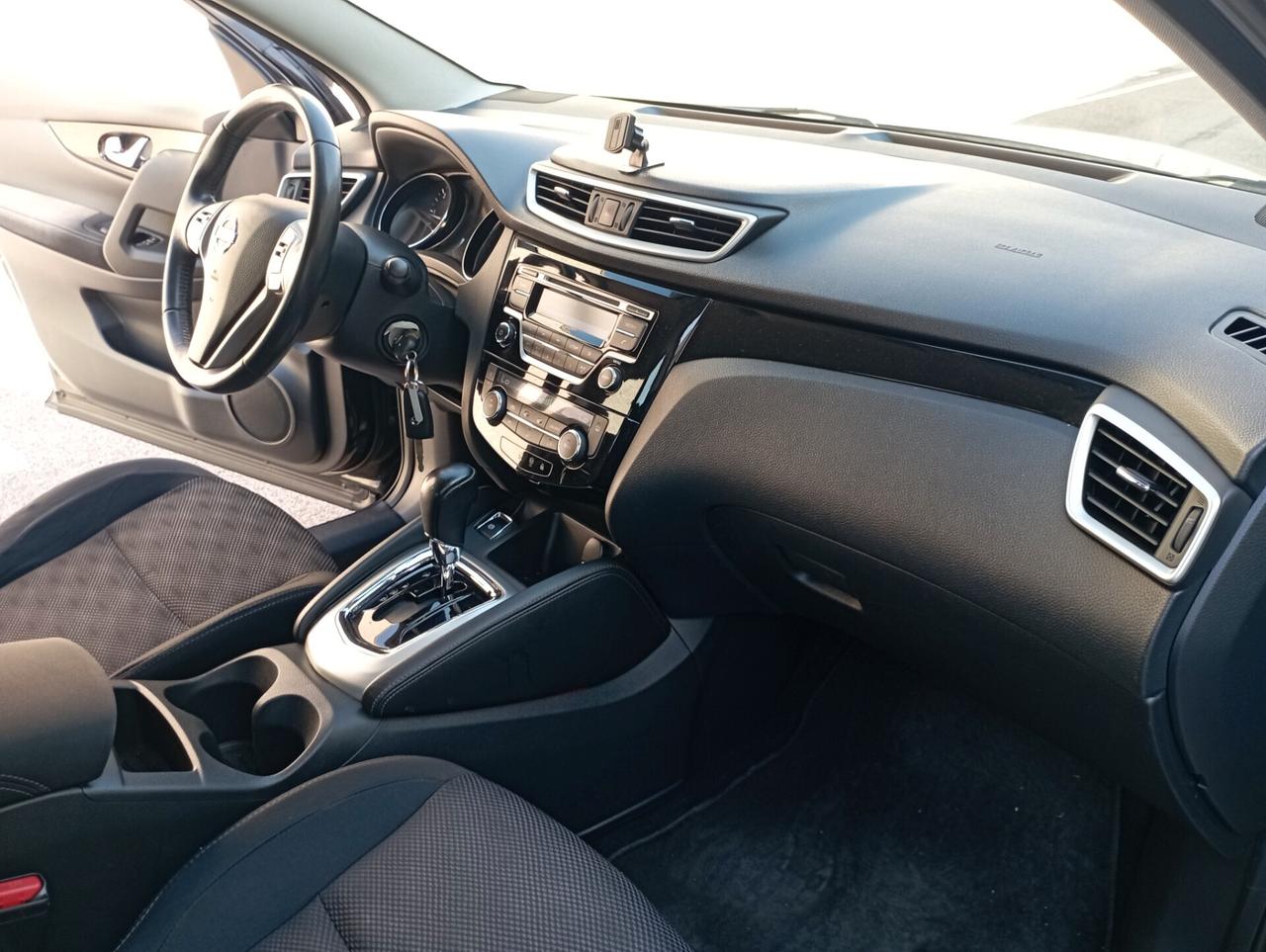 Nissan Qashqai 1.6 dCi 2WD XTronic NEOPATENTATI OK
