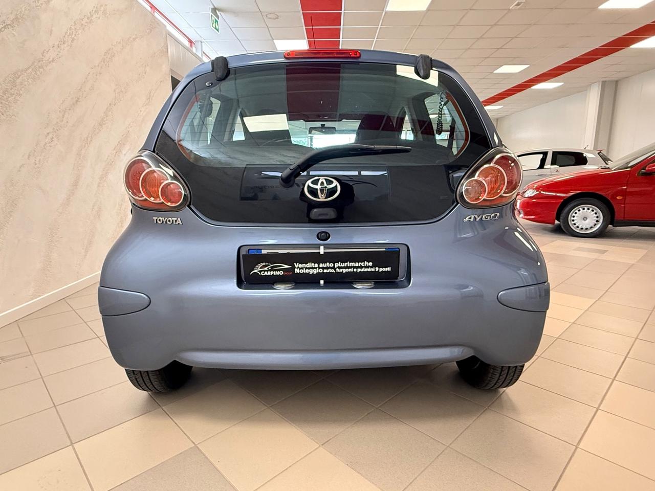 Toyota Aygo 1.0 12V VVT-i 5 porte Sol