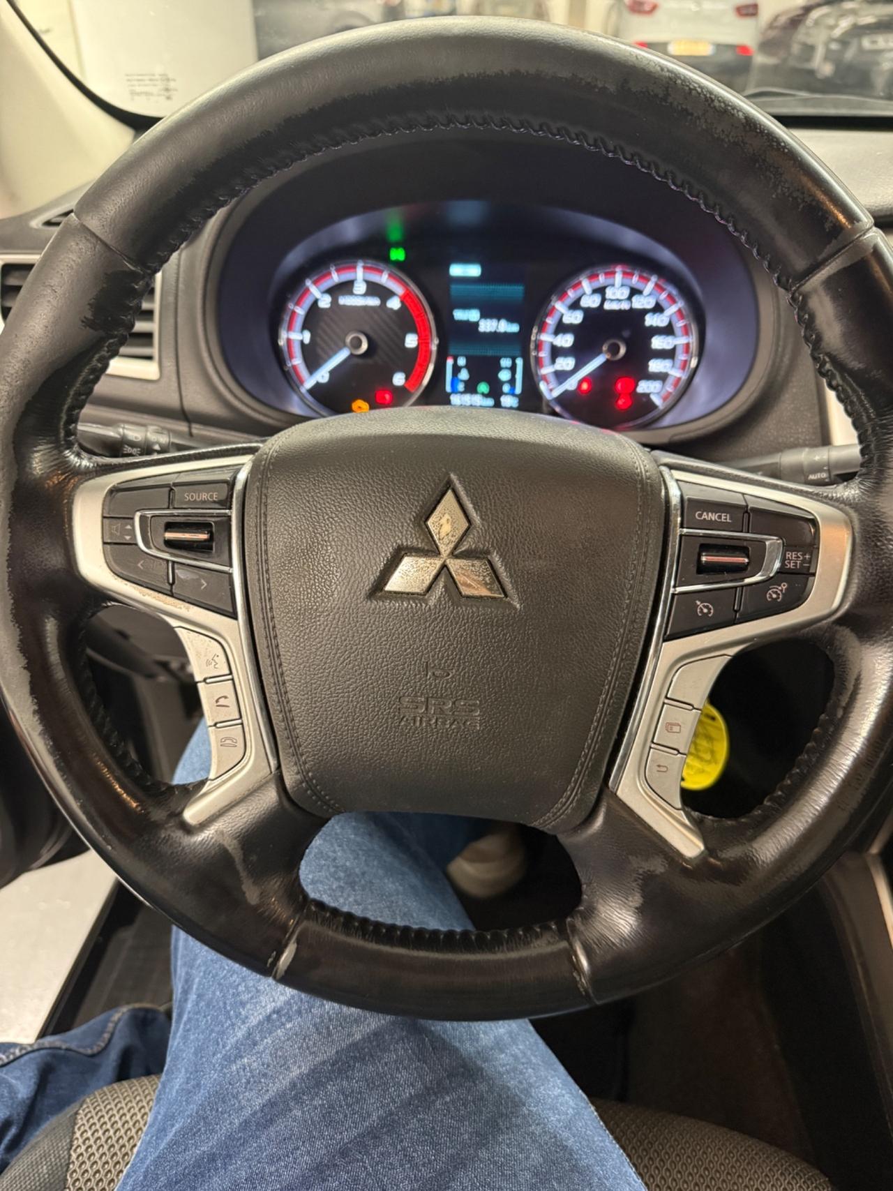 Mitsubishi L200 2.3 D Double Cab 4x4 Super Select Intense