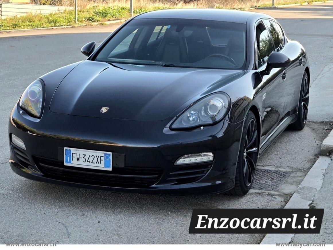 PORSCHE Panamera 3.0 Diesel Platinum Edition ALL BLACK