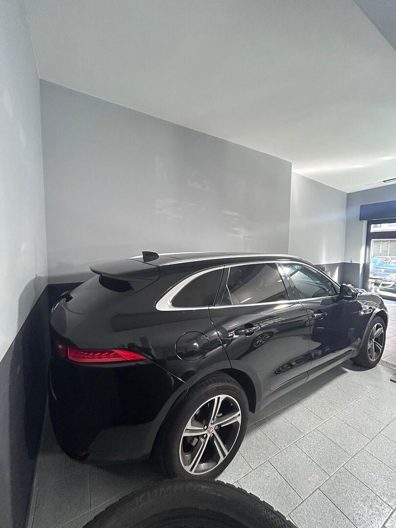 Jaguar F-Pace AWD Prestige