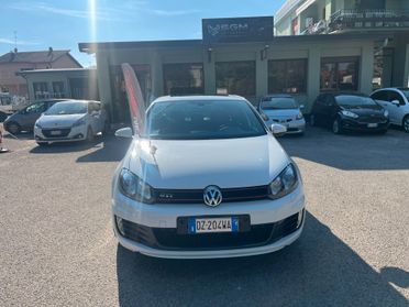 Volkswagen Golf GTI 2.0 TSI 5p.