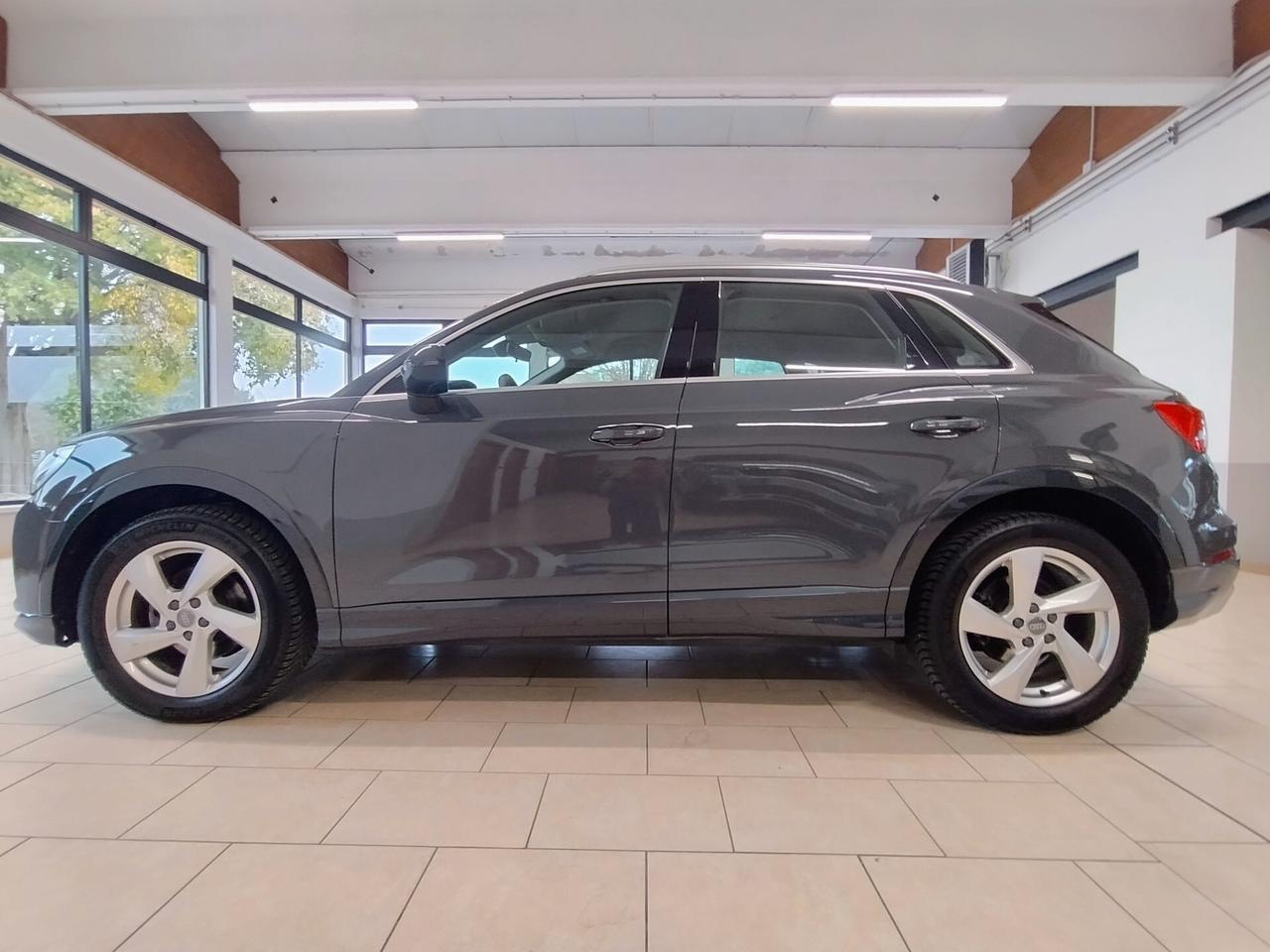 AUDI Q3 35 TDI 150cv s-tronic ADVANCED CARPLAY ACC