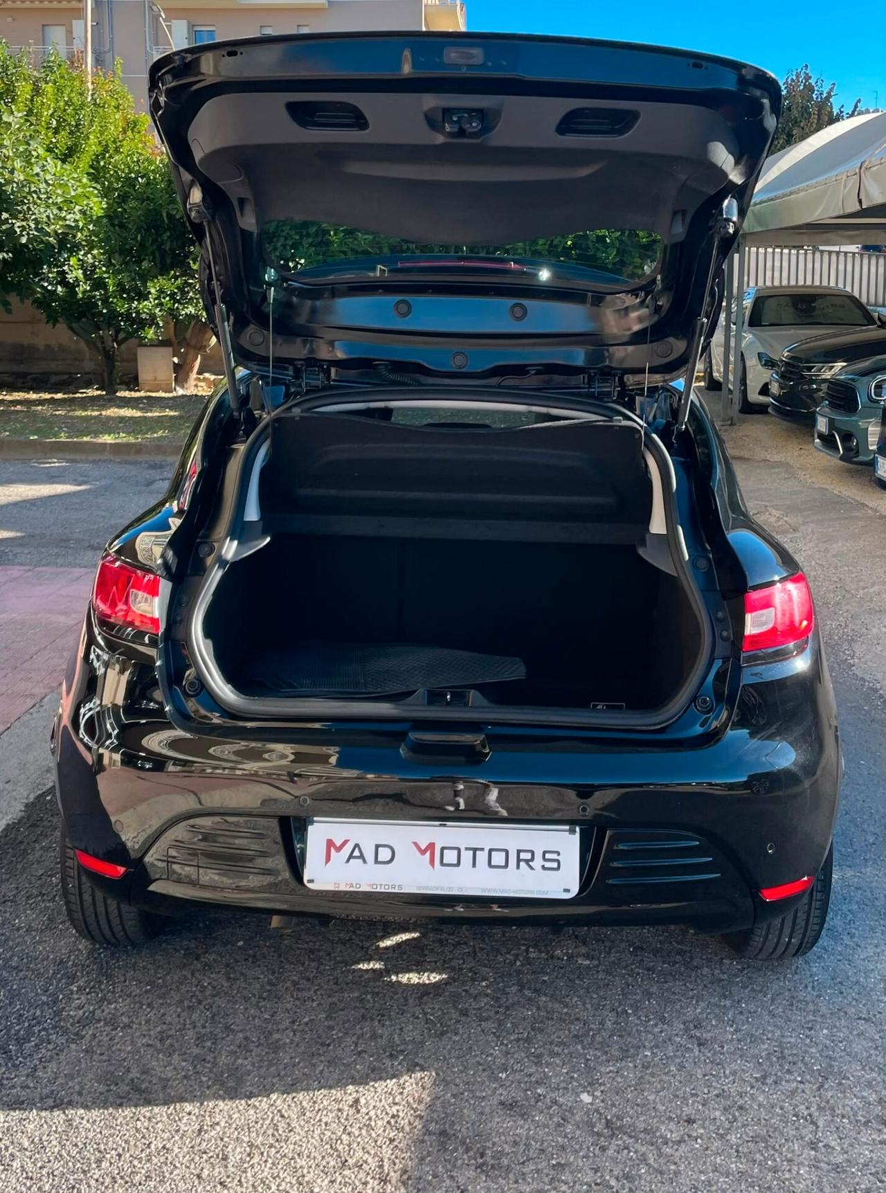 Renault Clio 1.5 dCi 90 CV 5p Duel