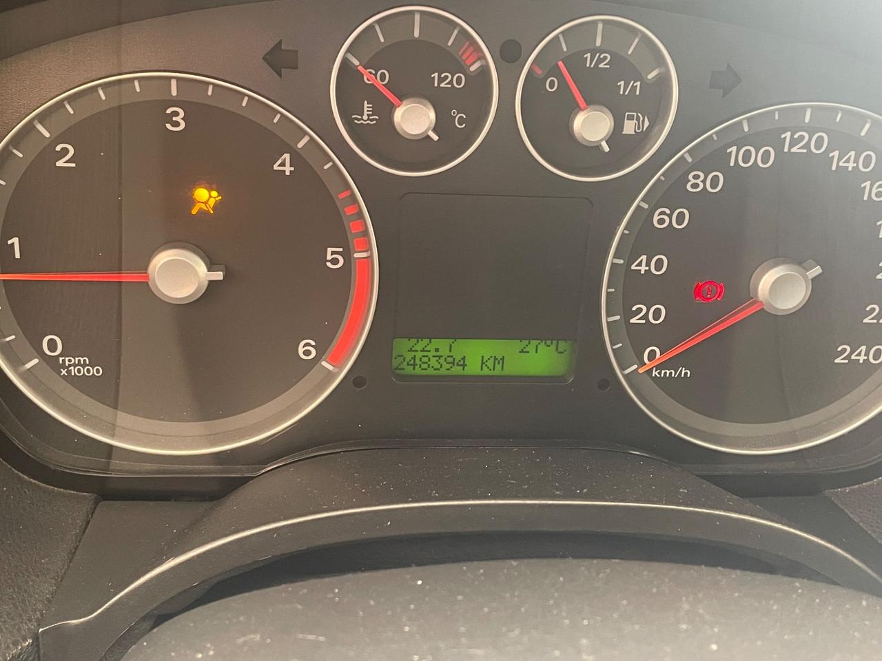 Ford Focus C-Max 1.6 TDCi (110CV)