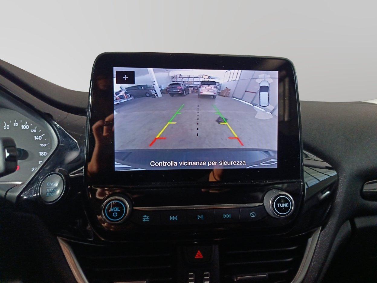 FORD Fiesta 7ª serie - Fiesta 1.1 75 CV 5 porte Titanium