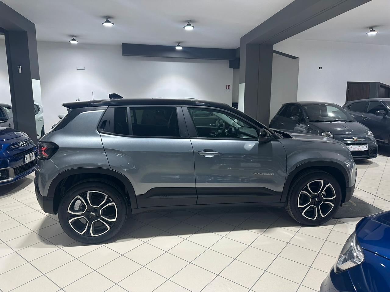 Jeep Avenger 1.2 Turbo 100 CV Summit