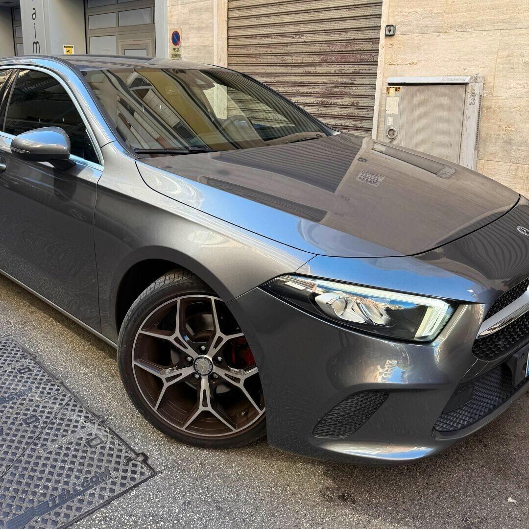 Mercedes Classe A 160 Sport **NEOPATENTATI**