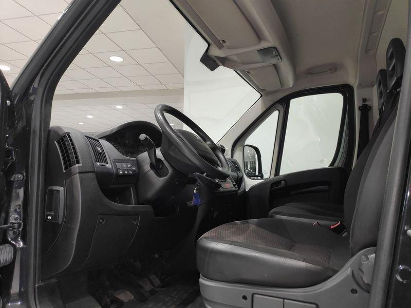 Peugeot Boxer Boxer 333 2.2 BlueHDi 165 S&S PM-TM*con PEDANA POSTERIORE INTERNA RIPIEGABILE*GARANTITA*