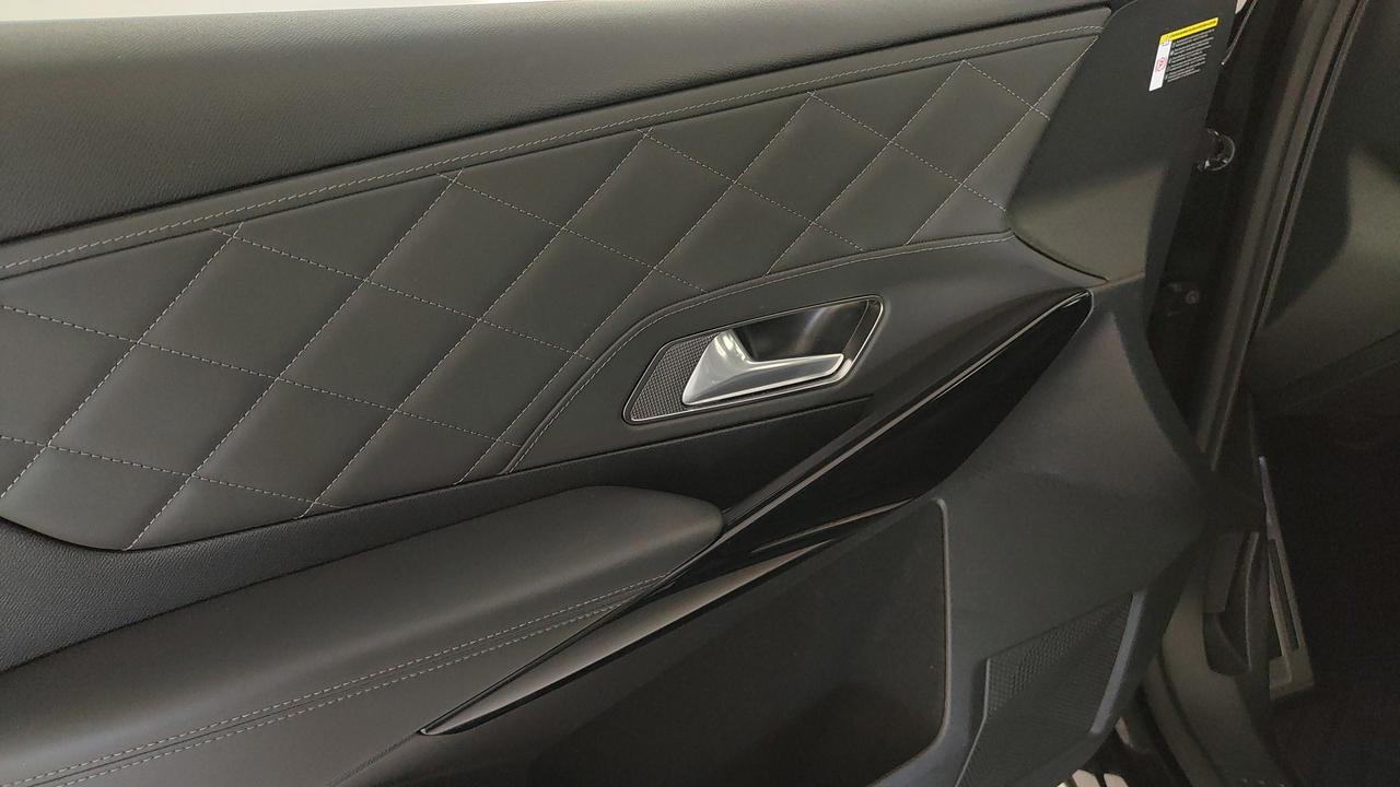 DS DS7 Crossback - DS7 Crossback 1.5 bluehdi Grand Chic 130cv auto