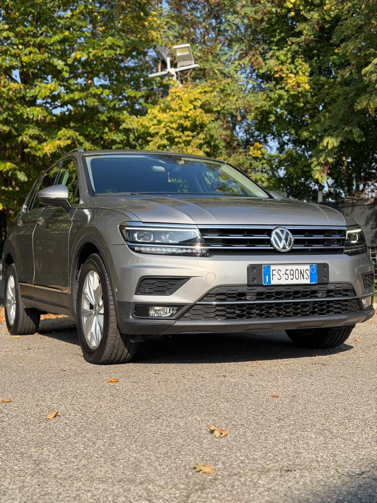 Volkswagen Tiguan 2.0 TDI SCR DSG 4MOTION Sport BMT