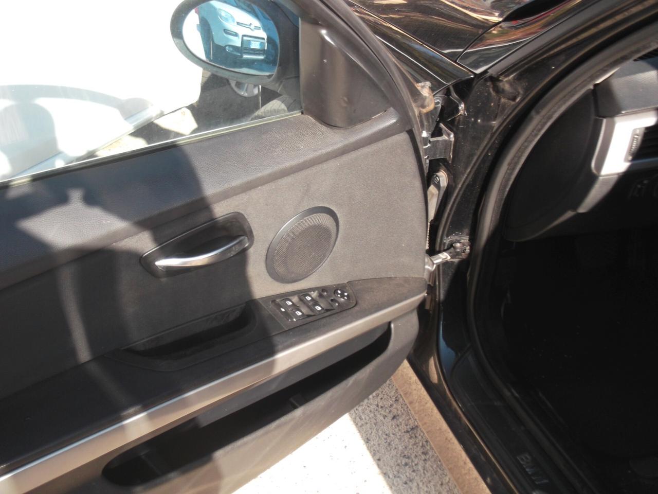 Bmw 320 320d cat Touring Attiva Automatica - 15