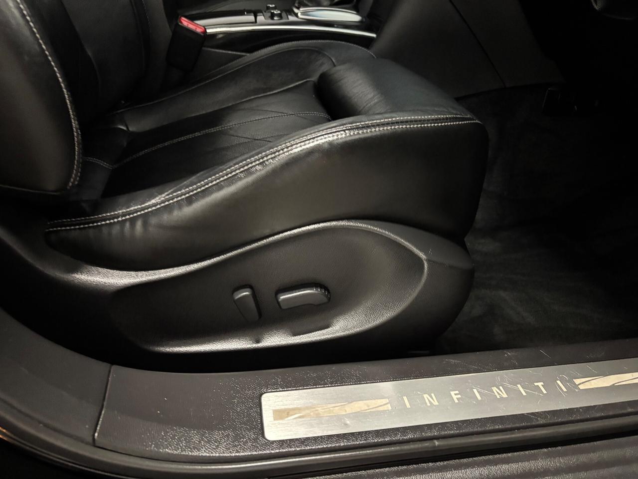 Infiniti FX FX30d S PREMIUM |FULL OPT. |