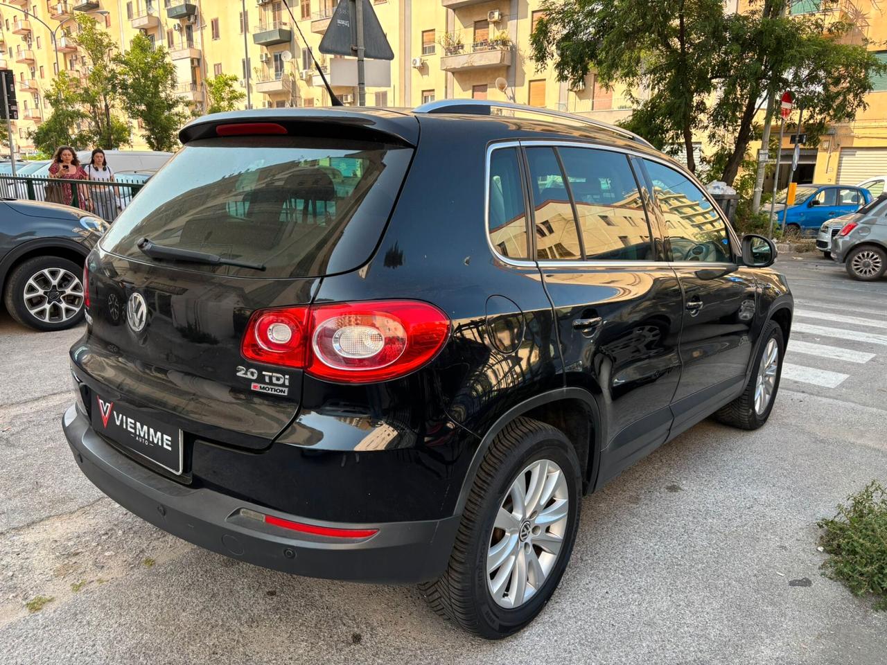 Volkswagen Tiguan 2.0 16V TDI DPF Sport & Style (18°)