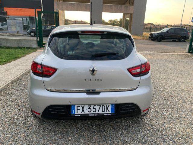 RENAULT Clio TCe 12V 90 CV GPL 5 porte Moschino Intens