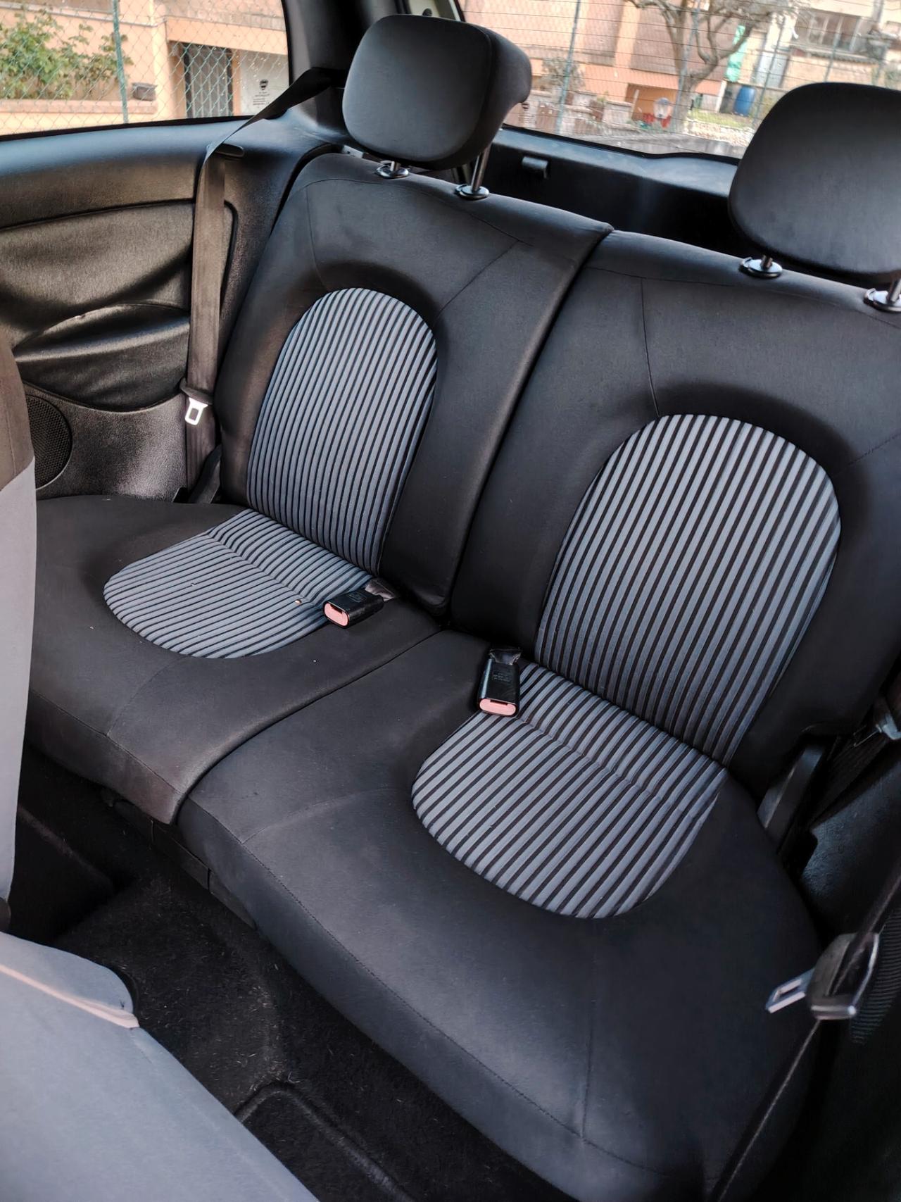 Lancia Ypsilon 1.2 Oro