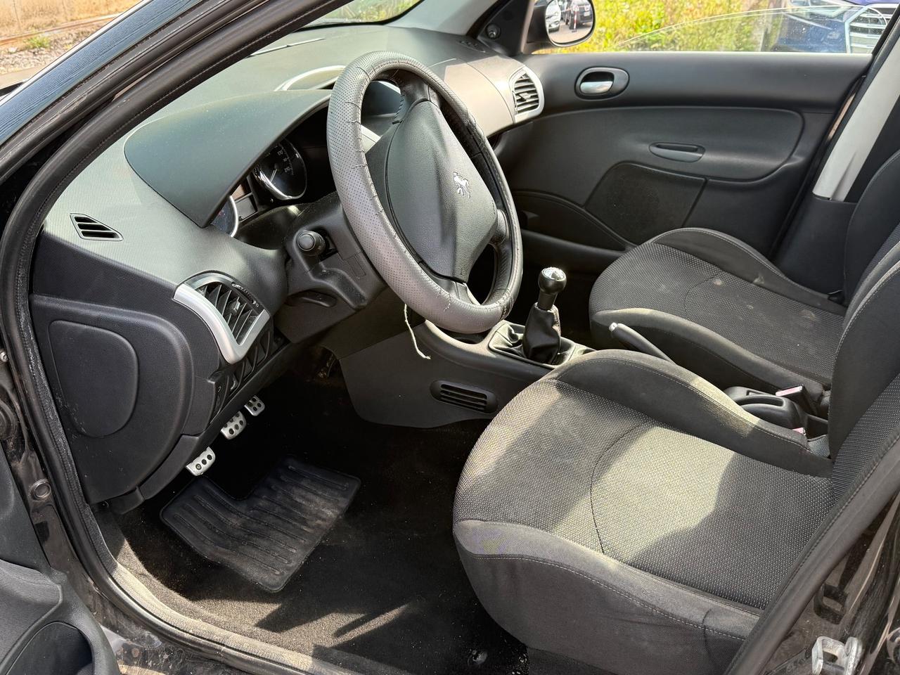 Peugeot 206 Plus 1.1 60CV 5p. ONE Line