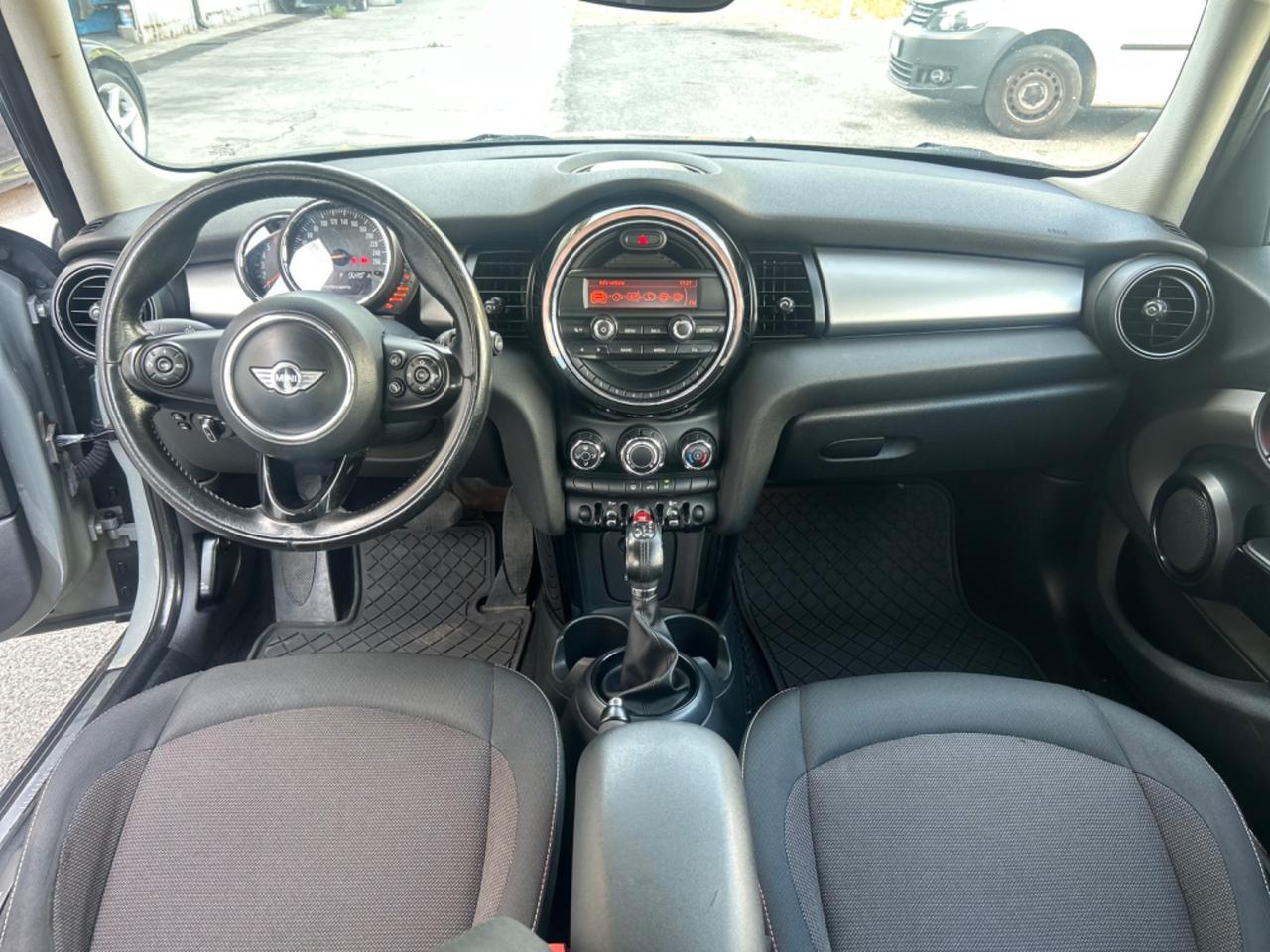 Mini Mini 1.5 Cooper D Business XL