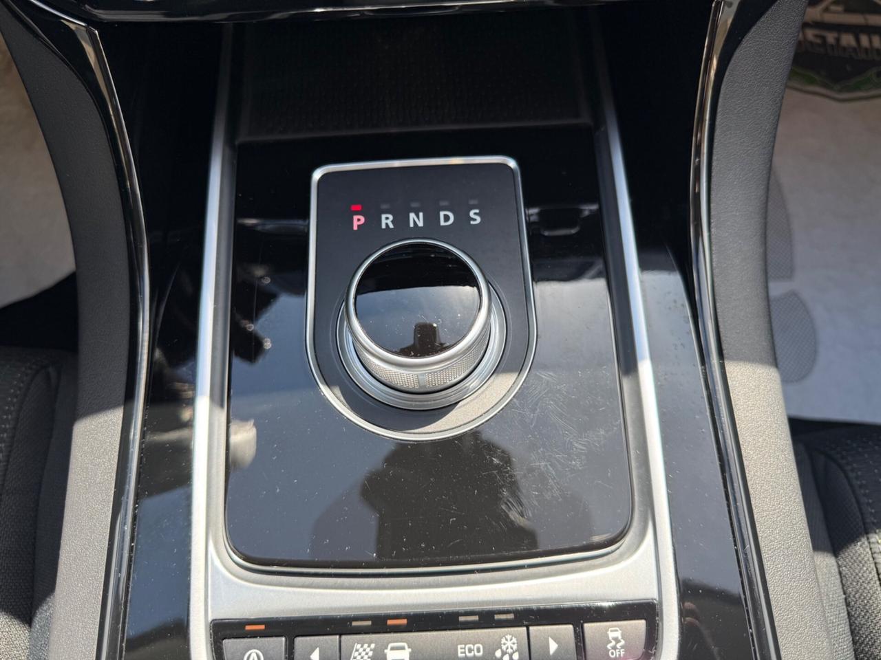 Jaguar XE 2.0 D Turbo aut. Pure