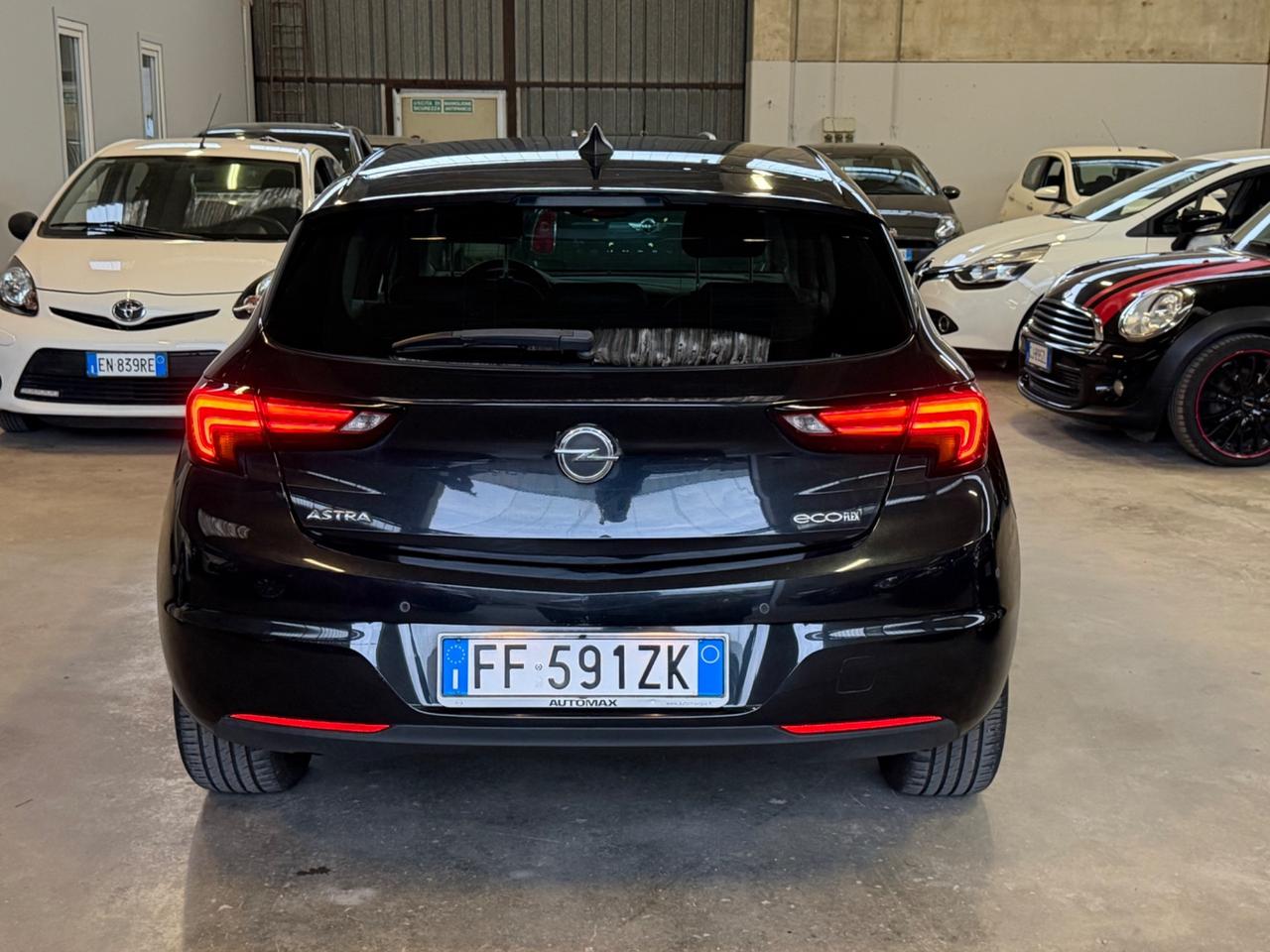 Opel Astra 1.0 Turbo ecoFLEX Start&Stop 5 porte Innovation