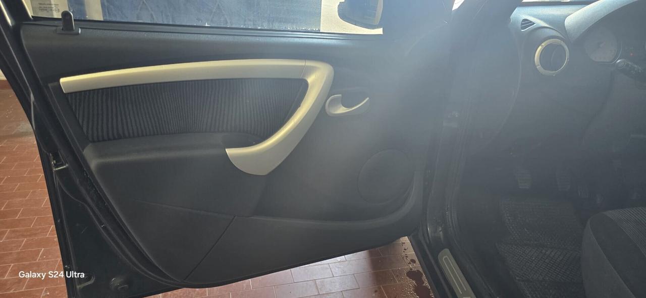 Dacia Sandero 1.4 8V GPL Lauréate